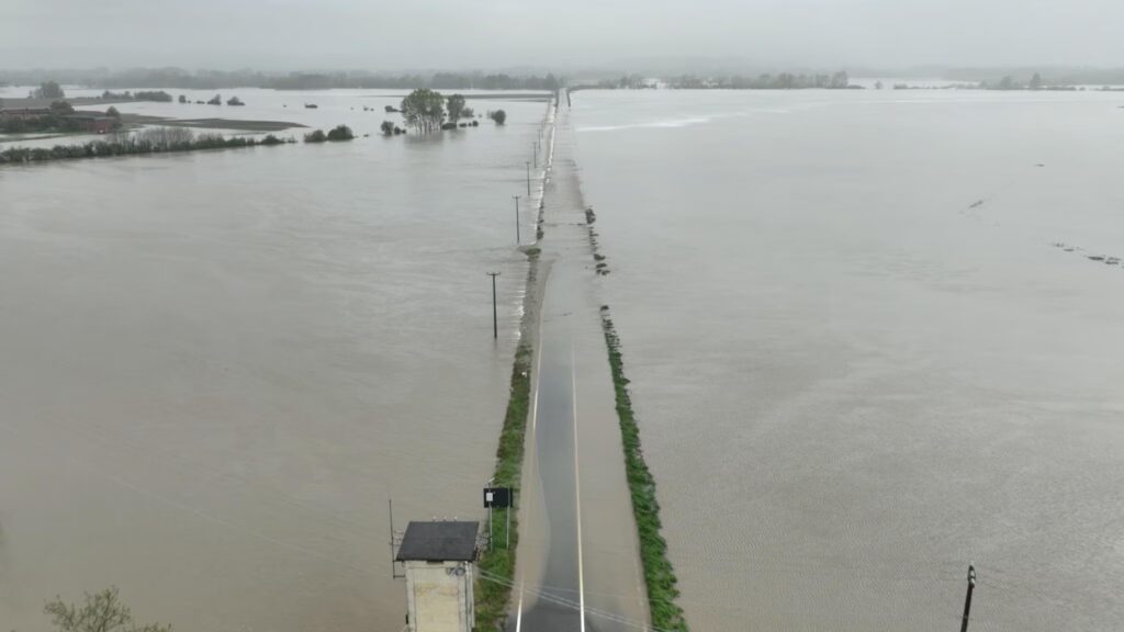 Enhancing Crowdsourced Flood Monitoring: How WikiLogs Could Have Mitigated the April 15–17, 2025 Flood/Potenziare il monitoraggio collaborativo: come WikiLogs avrebbe potuto mitigare l’alluvione del 15–17 aprile 2025